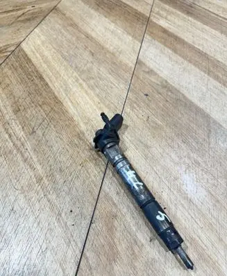 Mercedes-Benz GL X164 Fuel injector A6290700087