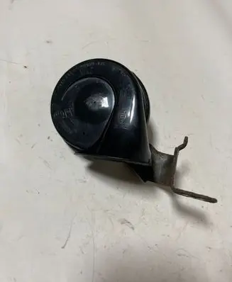 Audi TT Mk1 Horn signal 8N0951221