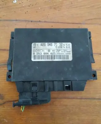 Mercedes-Benz E W211 Parking PDC control unit/module A0255457132