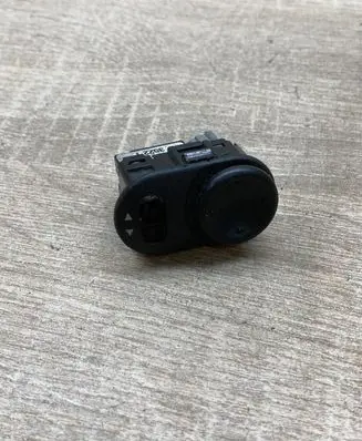 Opel Zafira A Wing mirror switch 09226861