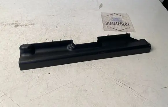 BMW X3 F25 Front driver seat rail trim 7118501