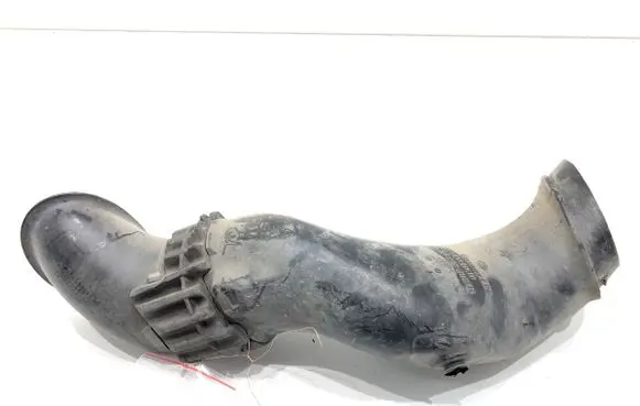 Volkswagen Touareg II Air intake hose/pipe 7P6129609B