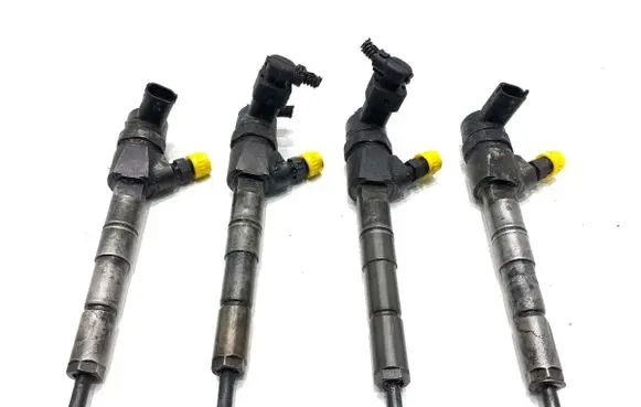 Opel Astra H Fuel injectors set 0445110159