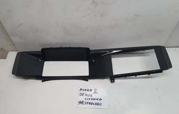 Opel Mokka B Speedometer (instrument cluster) 9835986880