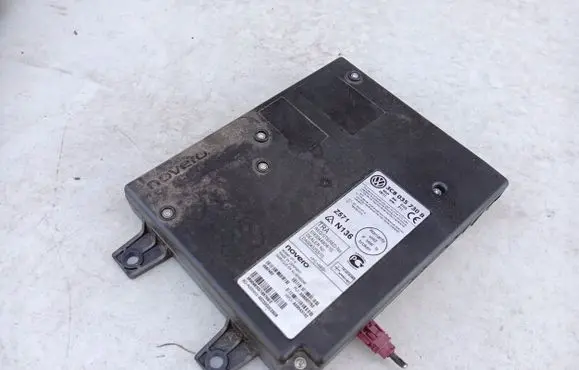 Skoda Superb B6 (3T) Bluetooth control unit module 3C8035730B