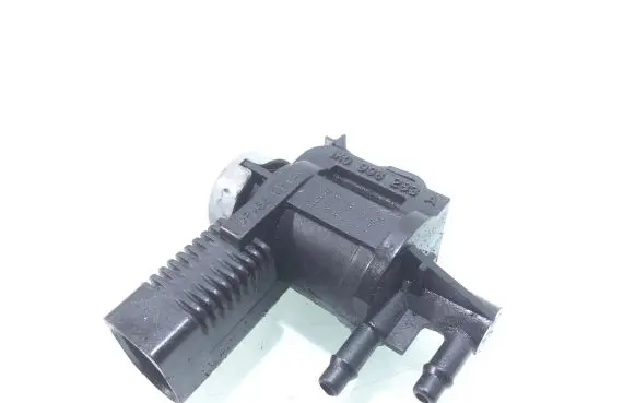Audi A5 Sportback 8TA Turbo solenoid valve 1K0906283A