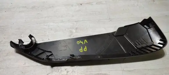 Volvo V40 Front door seat control surround trim 30615626 08686059 08613828
