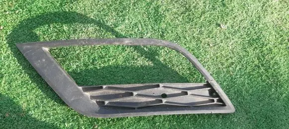 Seat Ibiza IV (6J,6P) Front bumper lower grill 6J0853665F 14384SG4