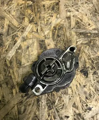 Peugeot 3008 I Vacuum pump