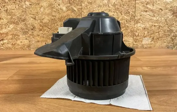 Volvo V70 Heater fan/blower LHD28417 LHD86577