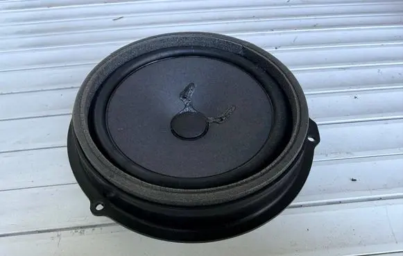 Jaguar XF X250 Front door speaker 6M2T18808AC