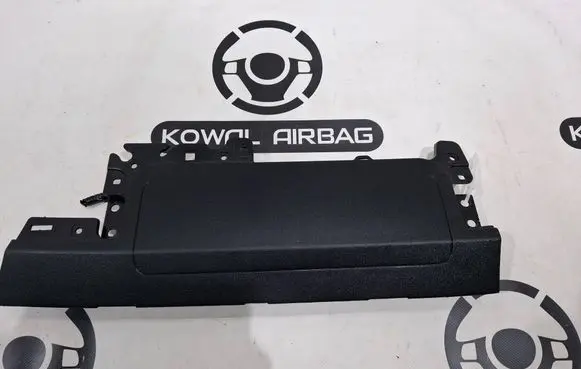 Tesla Model 3 Knee airbag 640508500F 0080P1120014