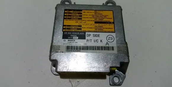 Lexus IS 220D-250-350 Airbag control unit/module 8917053110 0285001904