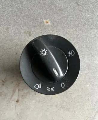 Volkswagen Caddy Light switch 1T0941431P