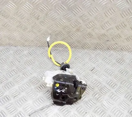 Audi A6 S6 C6 4F Rear door lock 4F0839015A