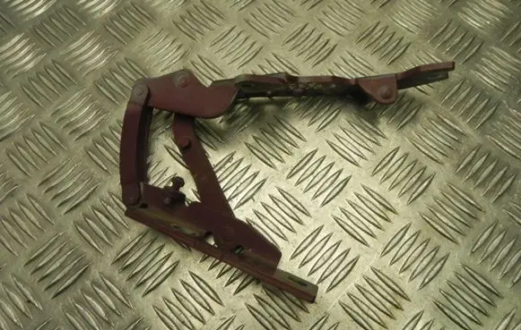 BMW 6 E63 E64 Tailgate/trunk/boot hinge 7064160 T4590