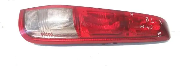 Nissan X-Trail T30 Rear/tail lights