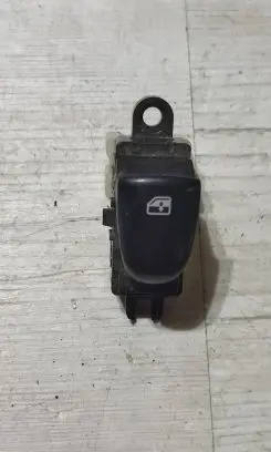 Renault Kadjar Electric window control switch