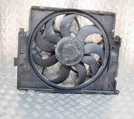 BMW 3 F30 F35 F31 Radiator cooling fan shroud 8641964 8641947