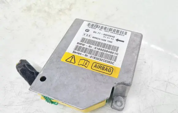 BMW 5 E39 Airbag control unit/module 65776920848 6920848
