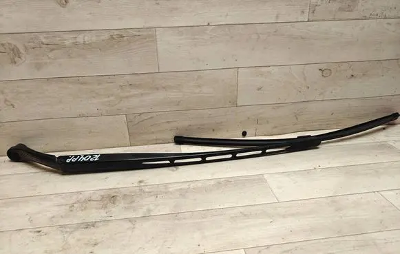 Citroen C5 Front wiper blade arm 9682797980