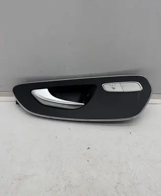 Mercedes-Benz Vito Viano W447 Front door interior handle A4477276671 1213043X