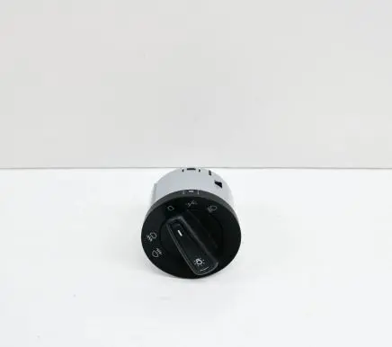 Skoda Octavia Mk3 (5E) Light switch 5E0941431F