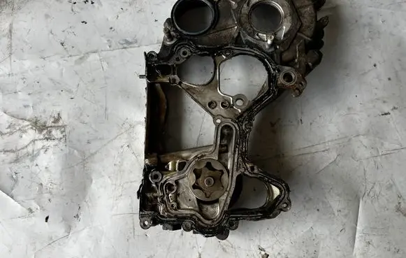 Toyota Land Cruiser (J120) Oil pump