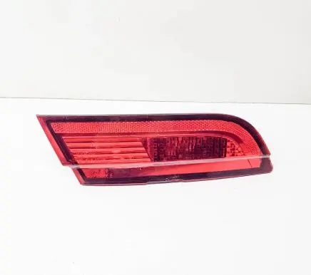 Jaguar XF X250 Tailgate rear/tail lights