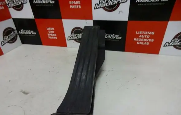 BMW 5 E60 E61 Accelerator throttle pedal 6766930
