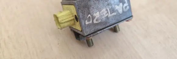 Mitsubishi Pajero Airbag deployment crash/impact sensor 2523000741