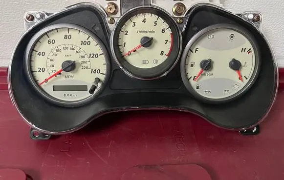 Speedometer (instrument cluster)