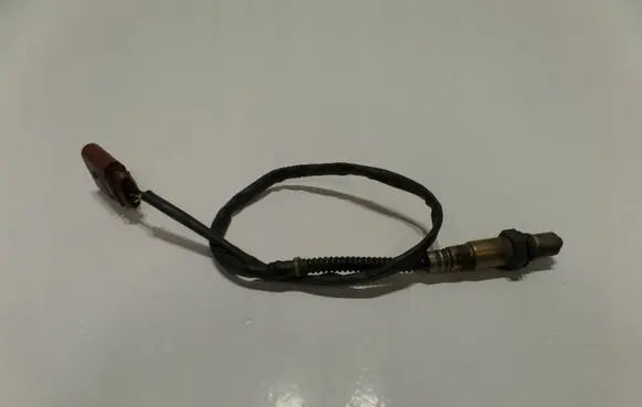 Audi A4 S4 B6 8E 8H Lambda probe sensor 058906265