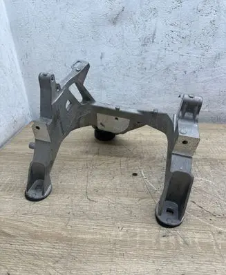 BMW 5 GT F07 Steering rack mounting bracket 668719