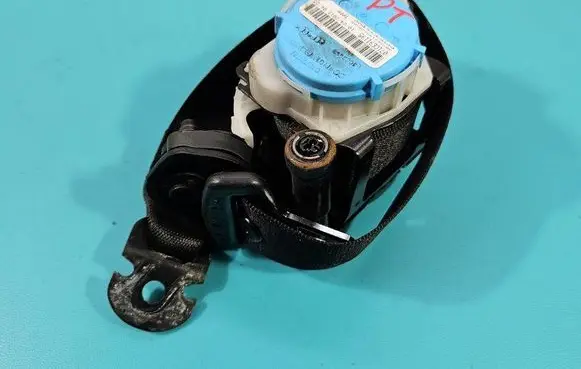 Mercedes-Benz B W246 W242 Rear seatbelt 307262199228-AD IMPRK1434446