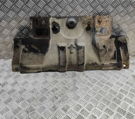 Isuzu D-Max Engine splash shield/under tray 8981021291