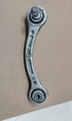 Maserati Ghibli Rear control arm 69573