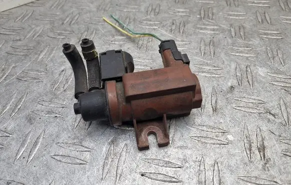 Citroen Berlingo Turbo solenoid valve 70096701 9654282880