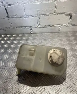 Mitsubishi Space Star Coolant expansion tank/reservoir cap 
