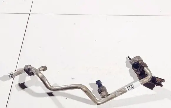Lexus IS 220D-250-350 Air conditioning (A/C) pipe/hose