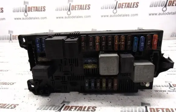 Mercedes-Benz E W211 SAM control unit A2115453901