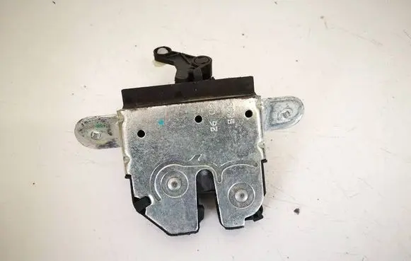 Ford Ka Tailgate/trunk/boot lock/catch/latch b805