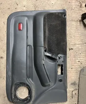 Opel Frontera B Front door card panel trim 897121251Z 897121251