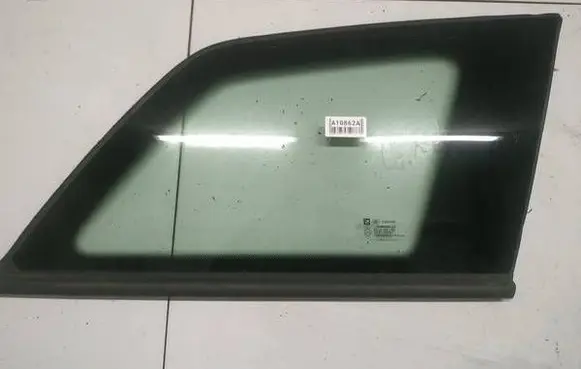 Opel Astra H Rear side window as2