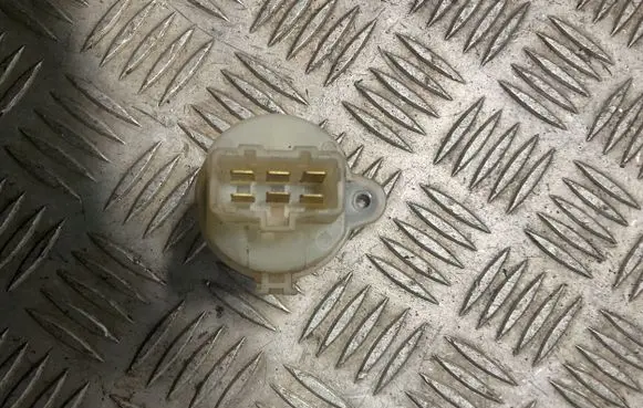 KIA Sorento Ignition lock contact 