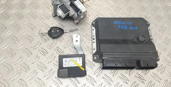Engine ECU kit and lock set
