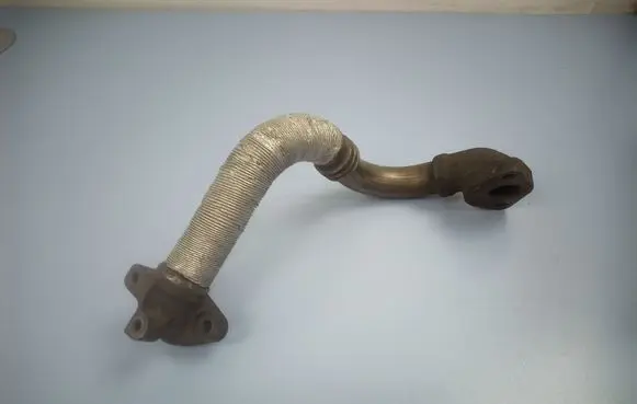 Mitsubishi Pajero Air intake hose/pipe ME204025