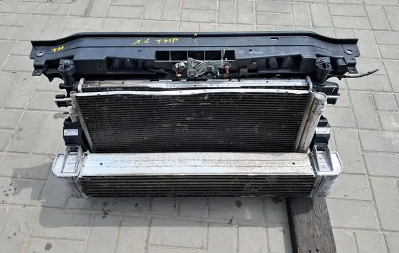 Citroen DS4 Radiator set 9673491480 9686735480 9673947480