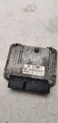 Volkswagen PASSAT B6 Engine control unit/module 03G906021AC 1039S13008