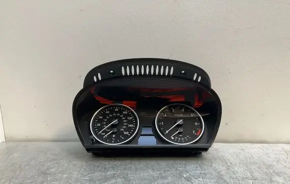 BMW 5 E60 E61 Speedometer (instrument cluster) 9194885 62109194885